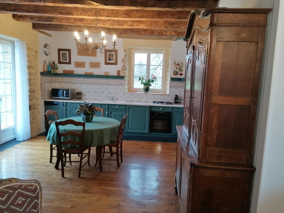 Gite De La Tuiliere Clermont-d'Excideuil Kültér fotó
